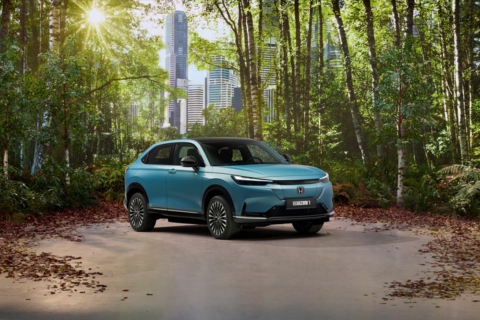 Honda e:Ny1, HR-V Versi Listrik Honda e:Ny1, HR-V Versi Listrik