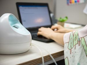 Pemicu Terbanyak Ibu Bekerja Berhenti Menyusui: Cuti Melahirkan Kurang Panjang