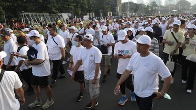 Jalan Santai Peringati Sewindu Proyek Strategis Nasional