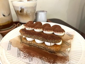Cewek Kue Merapat! 10 Kafe Dessert di Bekasi Ini Punya Cake Enak