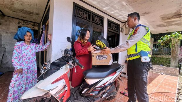 Mawar mendapatkan apresiasi dari polisi.