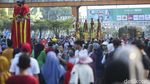 Meriahnya Pawai Budaya di CFD Bekasi