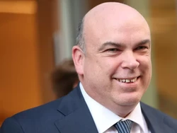 Crazy Rich Inggris Tewas Usai Kapal Pesiar Tenggelam, Istrinya Bernasib Tragis