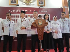 Aldi Taher hingga Vicky Prasetyo Didaftarkan Jadi Caleg, Limbad Ikut ke KPU