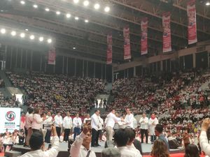 Jokowi ke Relawan di Musra: yang Kita Dengarkan Suara Rakyat, bukan Elite