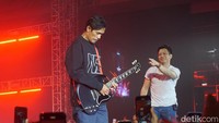 Lukman dan Ariel Noah/Foto: Wisnu Setiadarma