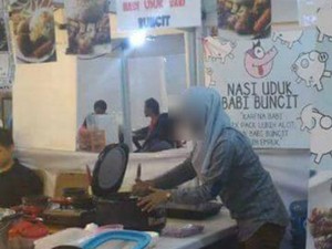 Bukan Cuma Lina Mukherjee, Ini Cerita 5 Wanita Muslim yang Makan-Jual Babi