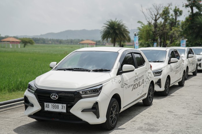 All New Daihatsu Ayla