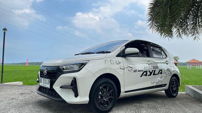 All New Daihatsu Ayla