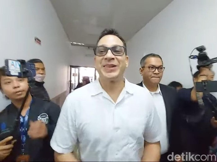 Proses cerai Ari Wibowo dan Inge Anugrah