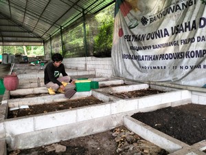 Harga Pakan Ternak Mahal, Warga-Pemuda Banyuwangi Diajak Budi Daya Manggot