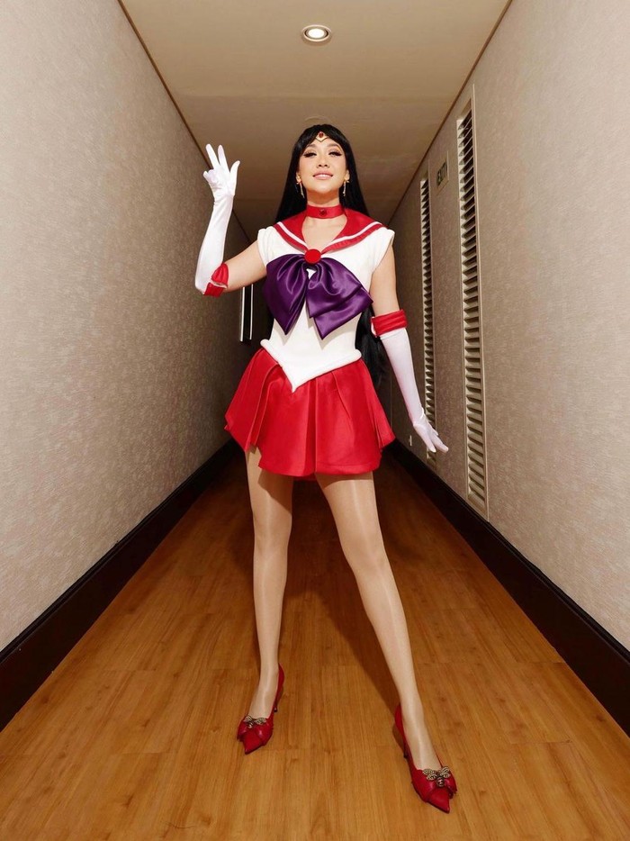 Cosplay Artis Cosplay