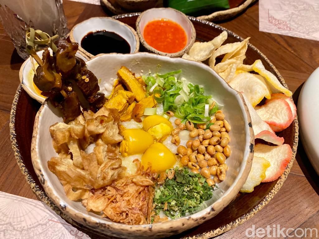 Demo Bar & Bistro : Di Tempat Hangout Keren Ini Ada Nasi Campur Sultan dan Pizza Enak