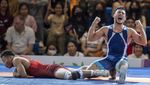 Ekspresi Atlet Indonesia Peraih Medali Emas SEA Games 2023