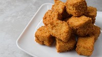 Kedai sederhana bernama Weleh-Weleh di Jalan Tanah Sereal XVI, Tambora ini menyajikan berbagai camilan nikmat. Salah satunya tahu krispi andalan yang dibanderol mulai Rp 10.000an. Foto: Istimewa/Instagram/iStock