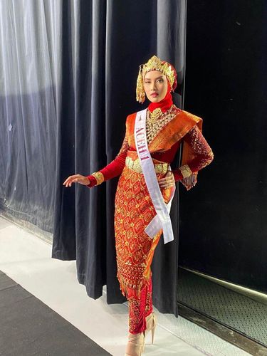 Kenalan Dengan Dwi Annisa Finalis Puteri Indonesia 2023 Berhijab Asal Aceh