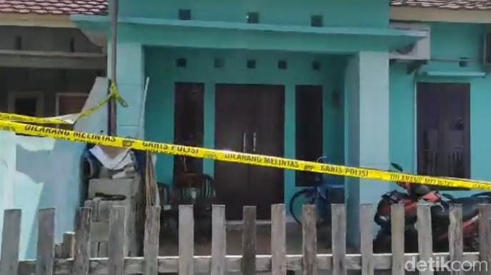 Bocah berinisial AM (10) di Kabupaten Gorontalo, Provinsi Gorontalo tewas usai dianiaya paman dan bibinya masing-masing berinisial DR (34) dan MIST (32).