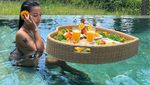 Pesona Jennifer Coppen Saat Makan Floating Breakfast hingga Minum Es Kopi