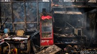 Bangunan yang terbakar adalah rumah tinggal dan toko. 