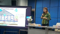 Berawal dari suksesnya kegiatan Greget Plastik yang berlangsung di internal Kalbe, kegiatan ini dapat diadopsi dalam bentuk yang lebih luas. Sampah yang dikumpulkan berupa botol plastik dan selanjutnya didonasikan kepada anak-anak yang bernaung dalam Yayasan Kampus Diakonia Modern.