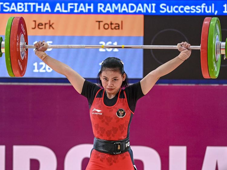 Lifter Tsabitha Alfiah Tambah Pundi-pundi Emas SEA Games 2023