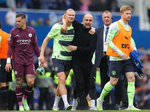 Liga Inggris: Arsenal Dicukur Brighton 0-3, Man City di Ambang Juara!