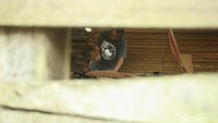 Meski akan dibuat berbeda-beda, Jesral menjelaskan setidaknya ada sejumlah jenis gorga yang dikenal orang Batak. Mereka adalah gorga ipon-ipon, gorga simarogung-ogung, gorga singa-singa, gorga boras pati, gorga adop-adop, gorga ulu paung, dan lain-lain.  