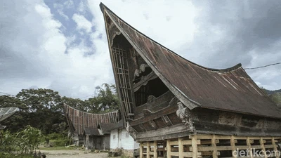 Mengenal Jesral Tambunan Sang Penggorga di Rumah-Rumah Batak