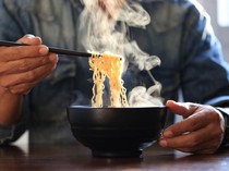 Bukan Cuma Orang Biasa, Orang Kaya Juga Suka 5 Makanan Murah Ini