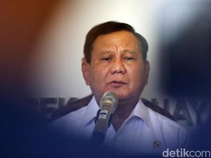 Survei SRS: Prabowo Raup Suara Pendukung Jokowi dan NU di Jatim