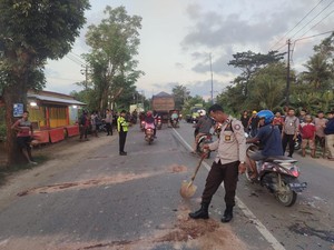 Tragis! 2 Siswa SMA Saudara Kembar di Pangkep Tewas Ditabrak Truk