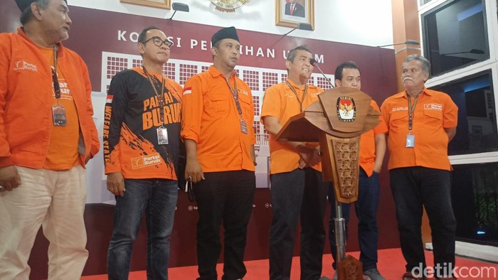 Partai Buruh daftarkan caleg 2024 ke KPU RI.
