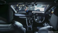 Sebelumnya mobil ini sudah diproduksi di Jepang dan Prancis serta dijual untuk pasar Eropa dan Australia sejak 2020. Mobil ini dirancang menggunakan Toyota New Global Architecture (TNGA) GA-B yang juga dipakai generasi baru Sienta dan Yaris pasar Eropa.