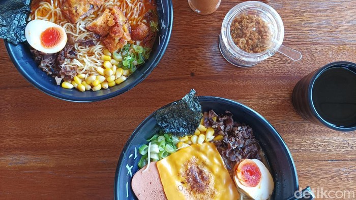 Ramen di Tepi Danau Bekasi Ramen di Tepi Danau Bekasi