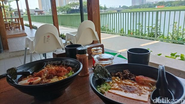 Ramen di Tepi Danau Bekasi