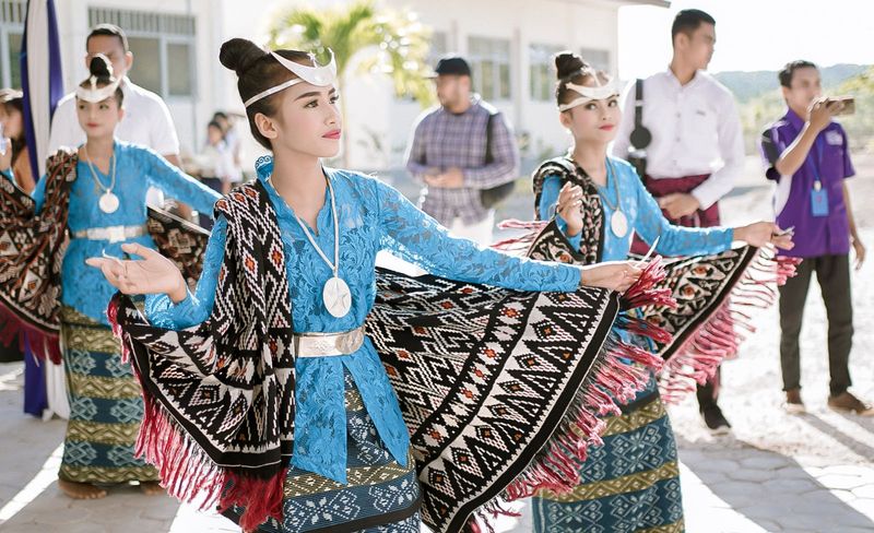 Potret keseruan Festival Generasi Cerdas (baik secara akademis dan non akademis) yang digelar di seluruh sekolah yang berada di Kabupaten Rote Ndao, Nusa Tenggara Timur.
