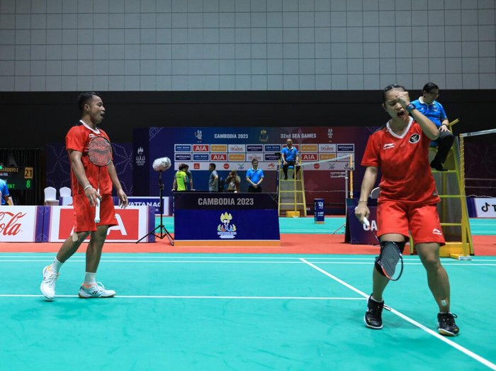 Rehan Naufal Kusharjanto/Lisa Ayu Kusumawati di SEA Games 2023