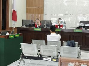 Eks Petinggi Wika Beton Kenal Sekretaris MA dari Charly van Houten