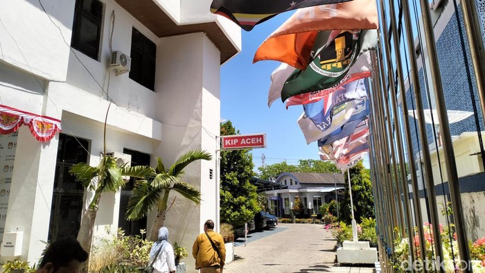 Suasana di gedung KIP Aceh.