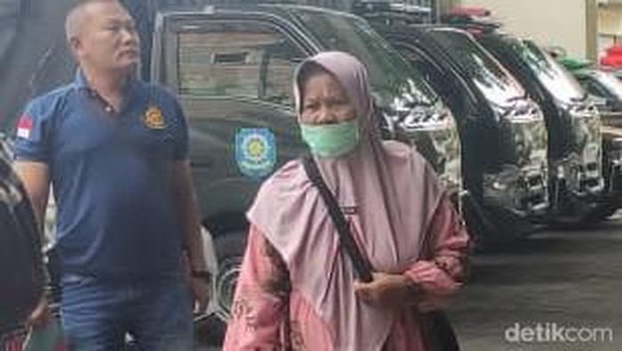 Wiwik, korban siram air kencing hingga tinja oleh Masriah