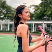 Karena diduga menjadi selingkuhan Fandy Christian, unggahan-unggahan Andi Annisa kini dibanjiri dengan komentar nyinyir dari para netizen. Penampilannya pun jadi dibanding-bandingkan dengan Dahlia Poland. Foto: Instagram/@andiannsyah