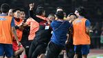 Detik-detik Baku Hantam Indonesia vs Thailand di Final SEA Games