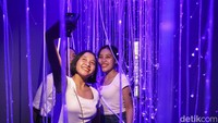 Pameran ini mengangkat tema Soul, Ours, Intertwined.