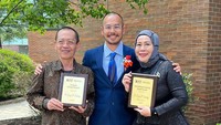Dalam Instagram miliknya, Dewi Yull memperlihatkan saat anaknya di wisuda S2. Foto: instagram Dewi Yull