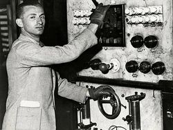 Foto Jadul yang Aneh, Ceritanya Pun Mengejutkan