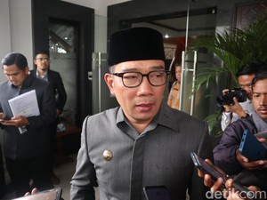 Ridwan Kamil Minta Warga Tak Bakar Sampah: Itu Polusi Luar Biasa