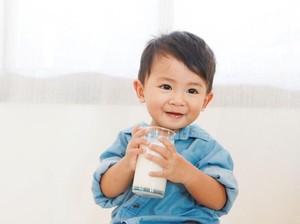 Seberapa Penting Susu untuk Cegah Stunting? Ini Penjelasan Dokter