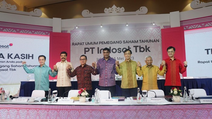 Jajaran Direktur dan Komisaris Utama Indosat