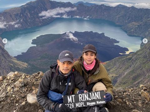 Janis Rosalita Suprianto begitu moncer di Sea Games Kamboja 2023. Ia meraih 3 tiga medali emas dan 3 perak untuk Indonesia.