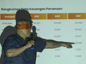 Jatis Mobile Resmi Melantai di Bursa Efek Indonesia